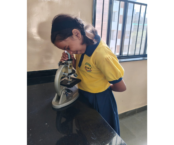 science-lab-4